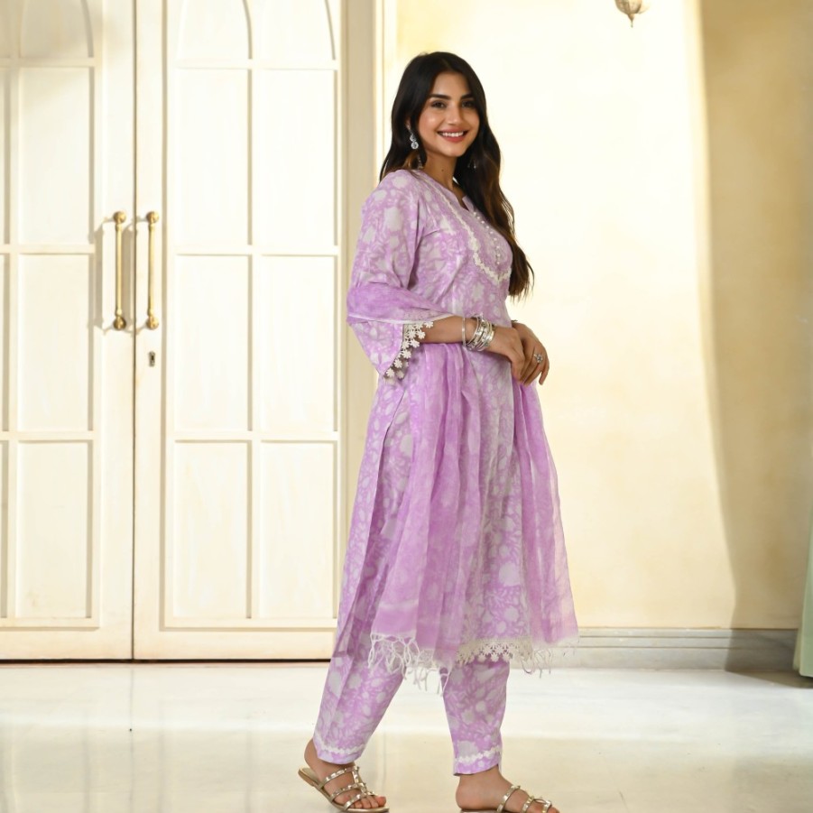 Kurta & Suit Sets Bunaai  | Lavender Handblock Printed Suit Set